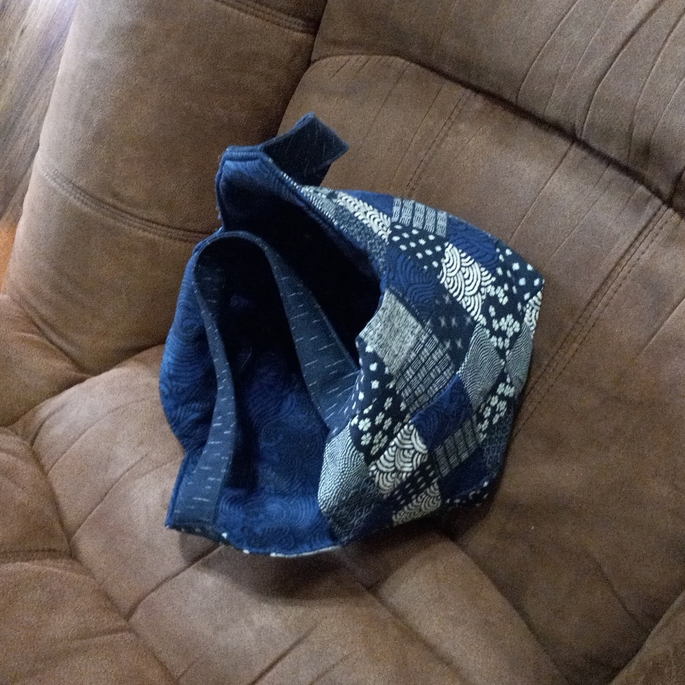 Tote handbag